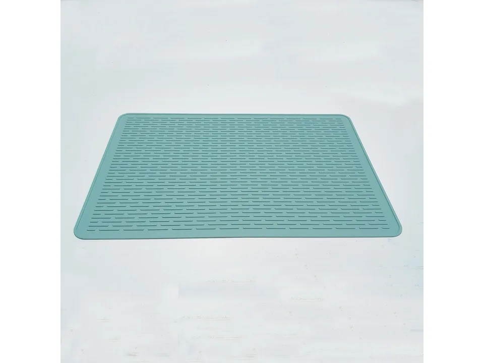 A single rectangular grey silicone mat with a textured surface.